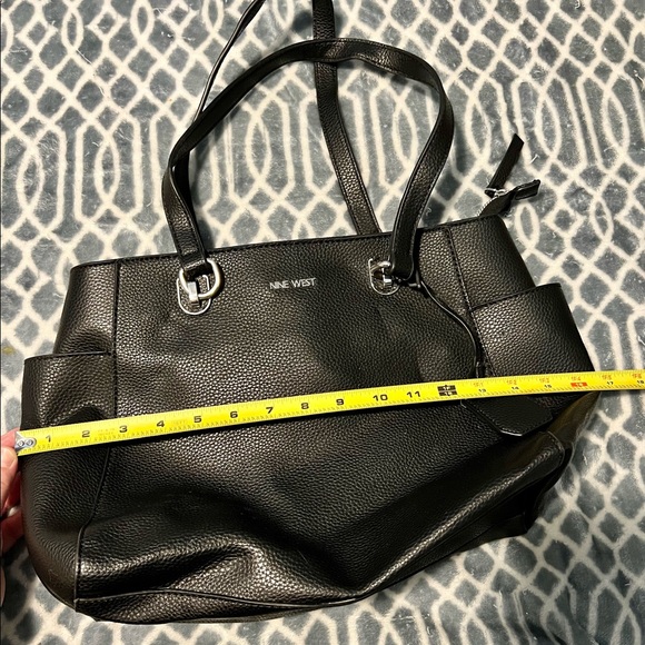 Nine West Shoulder Bag - Picture 2 of 7